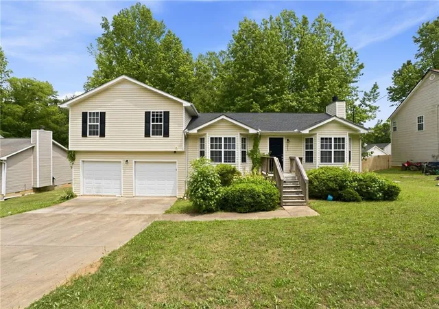Homes for sale in Palmetto, GA | 511 Brentwood Blvd, Palmetto, GA 30268 | MLS# 7772443