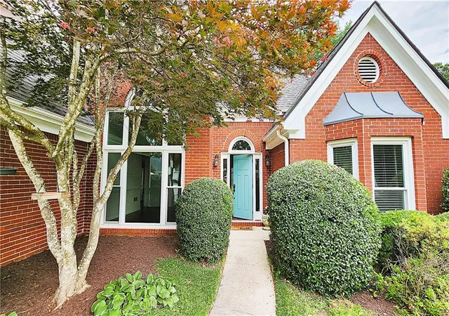 Photo 3 of Sale Pending at 1881 Flowering Dr, Grayson, GA 30017 | MLS# 7792495 | Listing updated on 2026-09-03