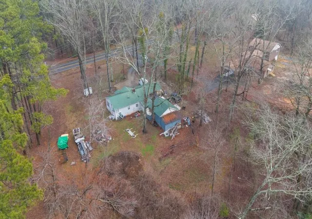 4th image of 6531 Reinhardt College Pkwy, Waleska, GA 30183 | MLS# 7729907