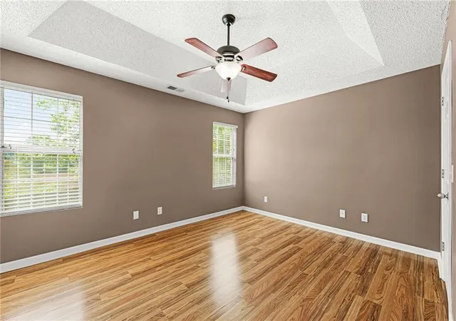 Photo 3 of Sale Pending at 1835 Killarney Dr Sw, Marietta, GA 30008 | MLS# 7802925 | Listing updated on 2026-09-13