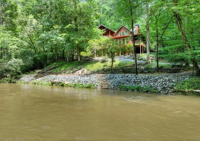 2nd image of 46 Private Dr, Ellijay, GA 30536 | MLS# 7825284