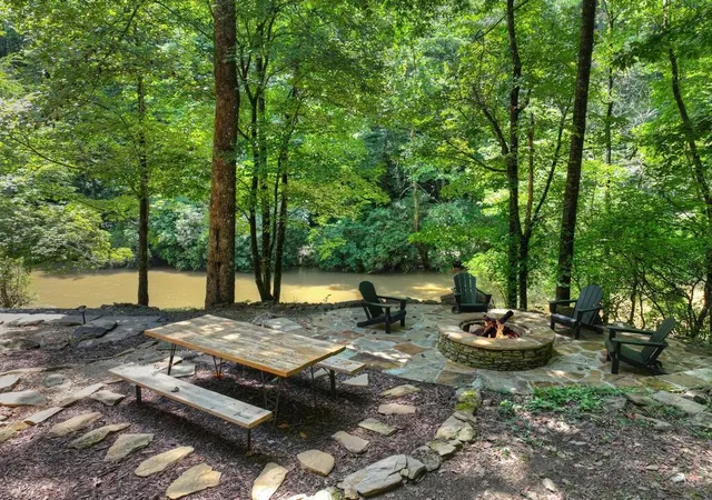 4th image of 46 Private Dr, Ellijay, GA 30536 | MLS# 7825284