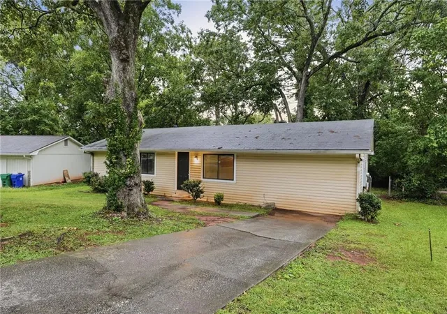 Photo 2 of Single family home for sale at 1630 Liberty Valley, Decatur, GA 30032 | MLS# 7820626 | Listing updated on 2026-09-04