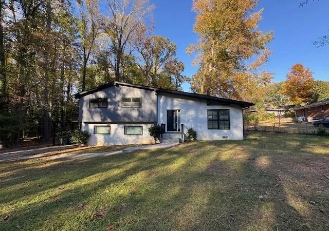 20th image of 2045 Pine Oak Dr Sw, Atlanta, GA 30310 | MLS# 7677614