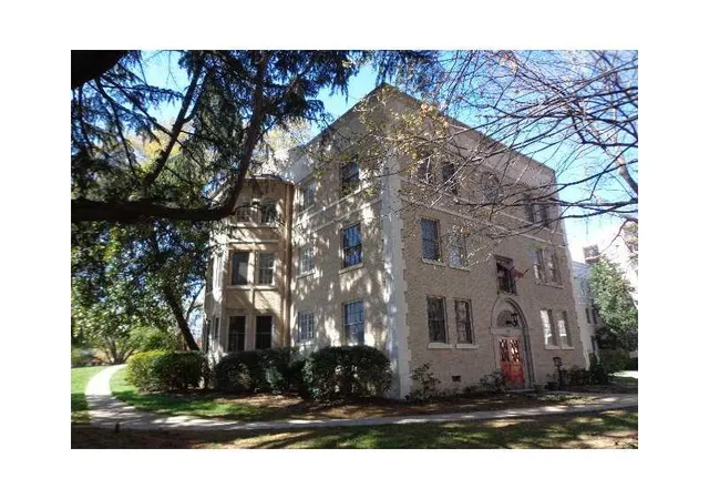 Condominium at 2222 Peachtree Rd Nw #A2, Atlanta, GA 30309 | MLS# 5273694 | | Sold on 2014-07-02