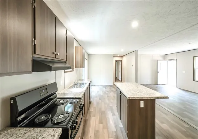 Photo 3 of Sale Pending at 534 Tree Ridge, Carrollton, GA 30116 | MLS# 7812862 | Listing updated on 2026-08-27
