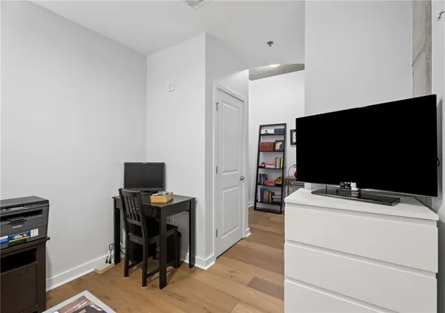 Photo 4 of Sale Pending at 855 Peachtree St NE #1109, Atlanta, GA 30308 | MLS# 7806029 | Listing updated on 2026-10-23