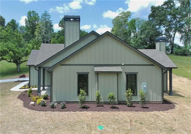 5th image of 100 Redridge Rd, Morganton, GA 30560 | MLS# 7770217