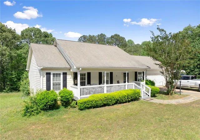 2nd image of 5137 Strickland Rd, Gainesville, GA 30507 | MLS# 7766460