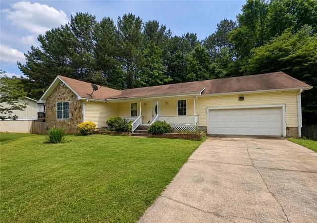 Homes for sale in Riverdale, GA | 1254 Brett Ct, Riverdale, GA 30296 | MLS# 7802724