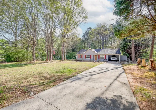 Homes for sale in Winder, GA | 211 Brooks Ln, Winder, GA 30680 | MLS# 7747238