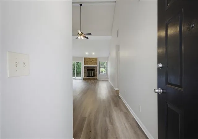 5th image of 120 Softwood Cir, Roswell, GA 30076 | MLS# 7796706