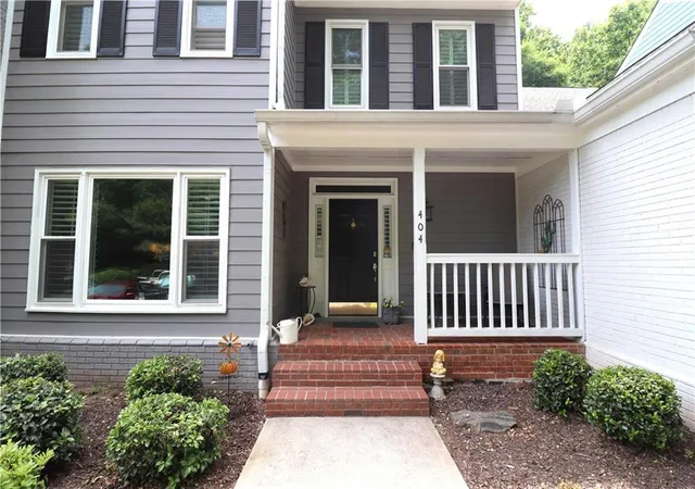 Homes for sale in Marietta, GA | 404 Bridle Path, Marietta, GA 30068 | MLS# 7774755