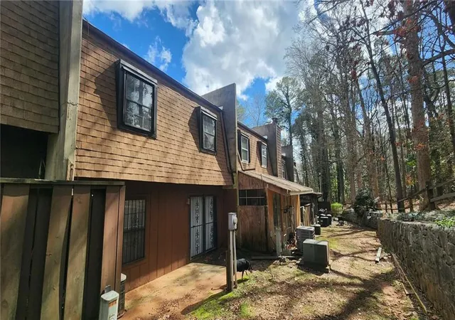 Photo 2 of Townhouse for sale at 723 Cedar Pointe Ct SW, Marietta, GA 30008 | MLS# 7755426 | Listing updated on 2026-10-30