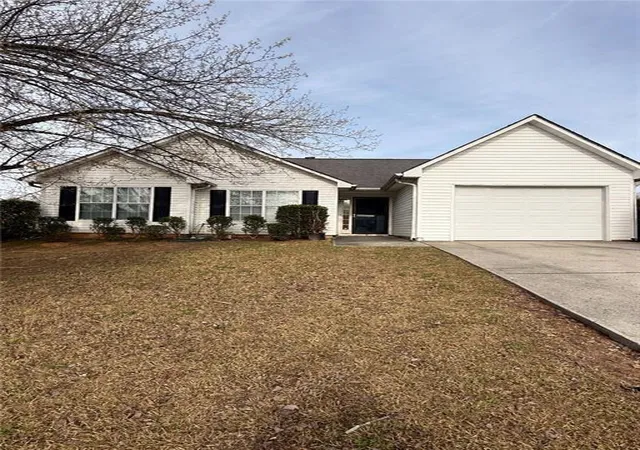 image of 10600 Pine Forest Ln, Jonesboro, GA 30238 | MLS# 7727073