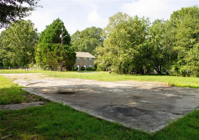 Photo 4 of Land for sale at 8465 Kendrick Rd, Jonesboro, GA 30238 | MLS# 7829551 | Listing updated on 2026-08-31
