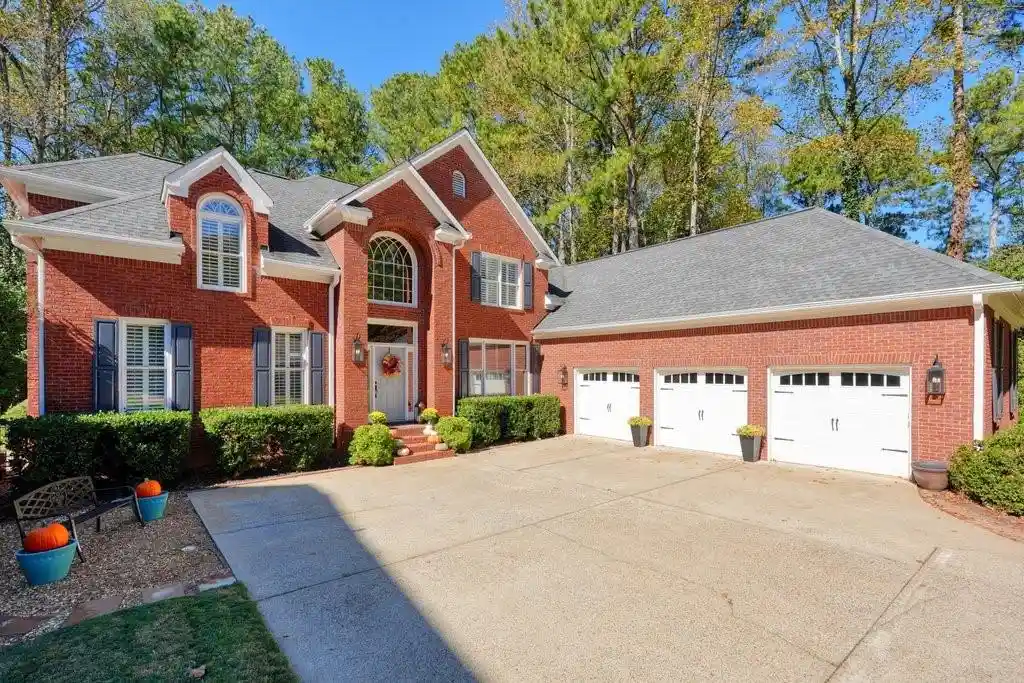 Photo 1 of Single family home for sale at 3195 Eagle Watch Dr, Woodstock, GA 30189 | MLS# 7837071 | Listing updated on 2026-10-29