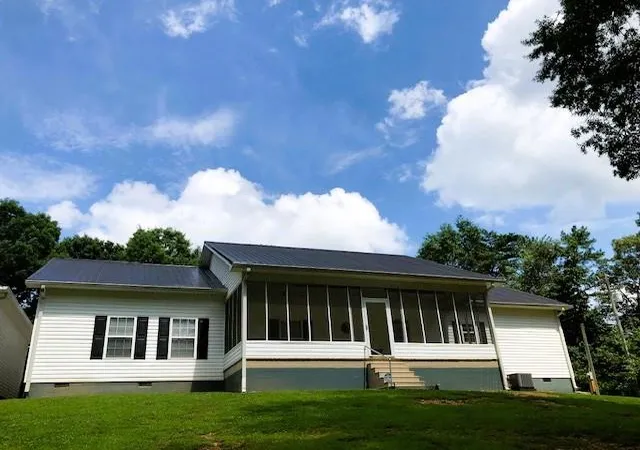 4th image of 960 Mcentyre Loop Se, Calhoun, GA 30701 | MLS# 7789875
