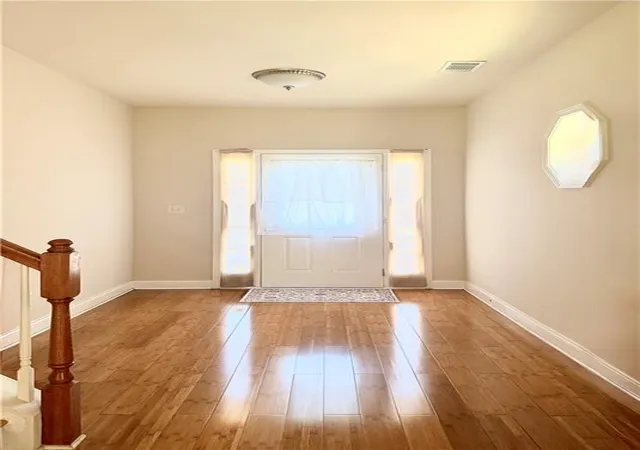 Photo 3 of Single family home for sale at 127 Thorncrest Ct, Tucker, GA 30084 | MLS# 7794839 | Listing updated on 2026-09-01