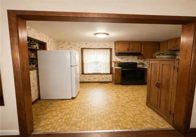 Photo 3 of Sale Pending at 5539 Ash St, Forest Park, GA 30297 | MLS# 7825036 | Listing updated on 2026-09-03