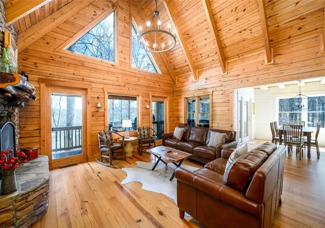 Photo 2 of Single family home for sale at 91 Whispering Lake Way, Blue Ridge, GA 30513 | MLS# 7734698 | Listing updated on 2026-08-31