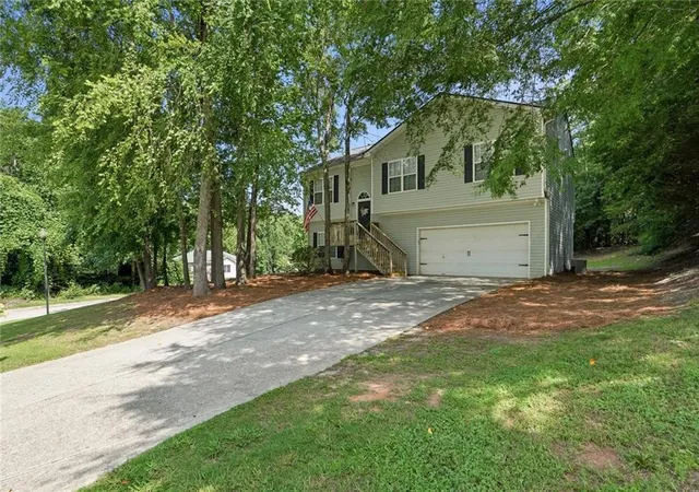 2nd image of 378 Baugh St, Commerce, GA 30529 | MLS# 7795089