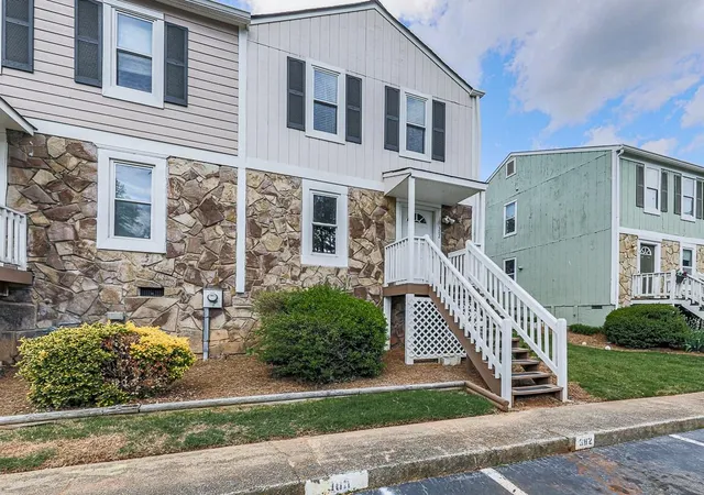 Photo 1 of Sale Pending at 382 Oak Harbor Trl, Marietta, GA 30066 | MLS# 7765148 | Listing updated on 2026-10-15