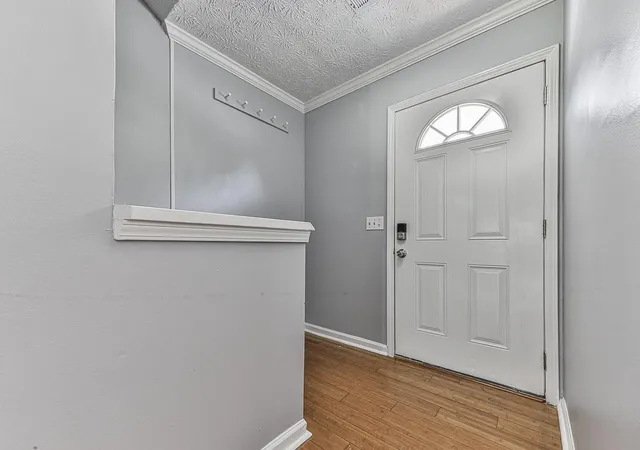 Photo 3 of Sale Pending at 382 Oak Harbor Trl, Marietta, GA 30066 | MLS# 7765148 | Listing updated on 2026-10-15