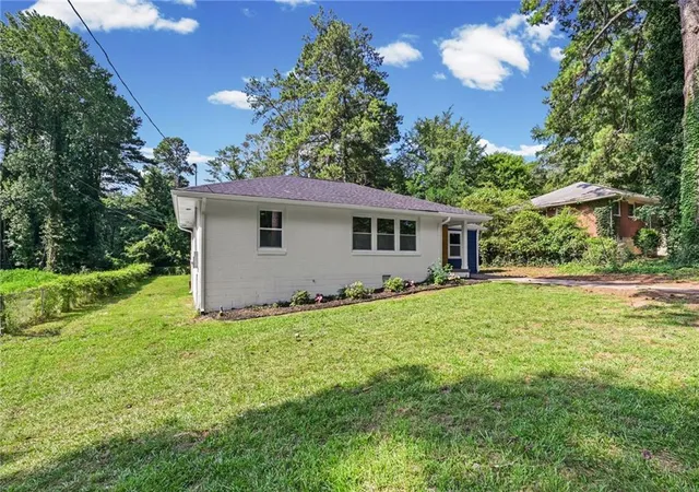 Photo 2 of Single family home for sale at 3253 Mcafee Rd, Decatur, GA 30032 | MLS# 7803301 | Listing updated on 2026-09-01