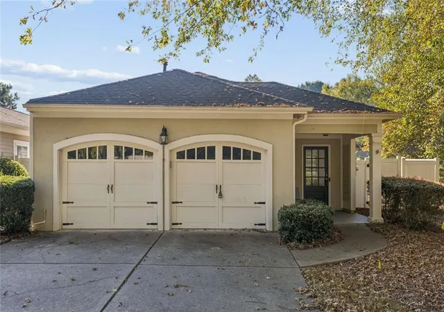 Photo 1 of Single family home for sale at 4012 Cottage Oaks Dr, Acworth, GA 30101 | MLS# 7854654 | Listing updated on 2026-10-23