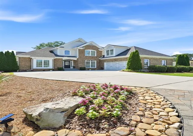2nd image of 2808 Rosebud Rd, Loganville, GA 30052 | MLS# 7782958