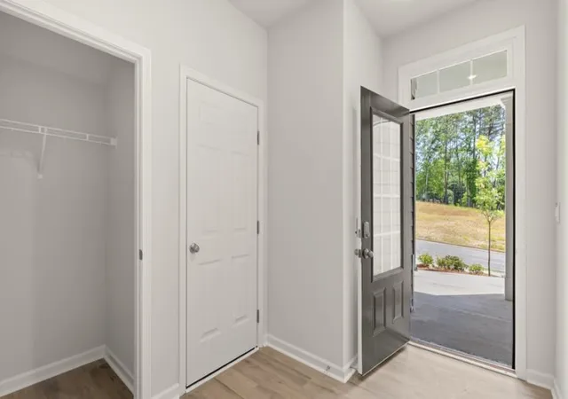 Homes for sale in Gainesville, GA | 1801 Meadow Green Cir, Gainesville, GA 30501 | MLS# 7802744