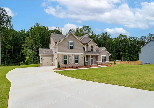 Photo 3 of Single family home for sale at 113 Homesite Saddle Dr, Senoia, GA 30276 | MLS# 7736278 | Listing updated on 2026-06-12