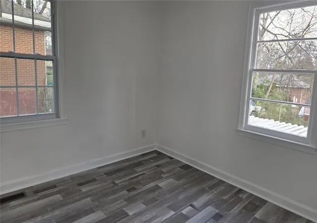 Photo 4 of Single family home for sale at 5432 Ash St, Forest Park, GA 30297 | MLS# 7815479 | Listing updated on 2026-09-10