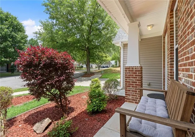 Photo 3 of Single family home for sale at 951 Is Pointe Way, Buford, GA 30518 | MLS# 7810260 | Listing updated on 2026-09-21