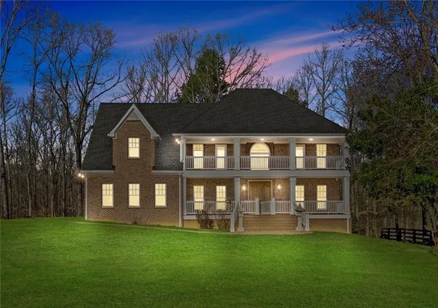 Photo 1 of Single family home for sale at 1040 Little River Wy, Alpharetta, GA 30004 | MLS# 7827535 | Listing updated on 2026-10-17