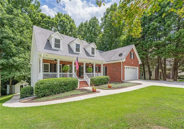 2nd image of 825 Harvest Ln, Monroe, GA 30655 | MLS# 7820153