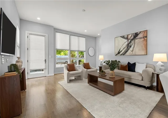 Photo 4 of Sale Pending at 1463 La France St NE #13, Atlanta, GA 30307 | MLS# 7790280 | Listing updated on 2026-09-21