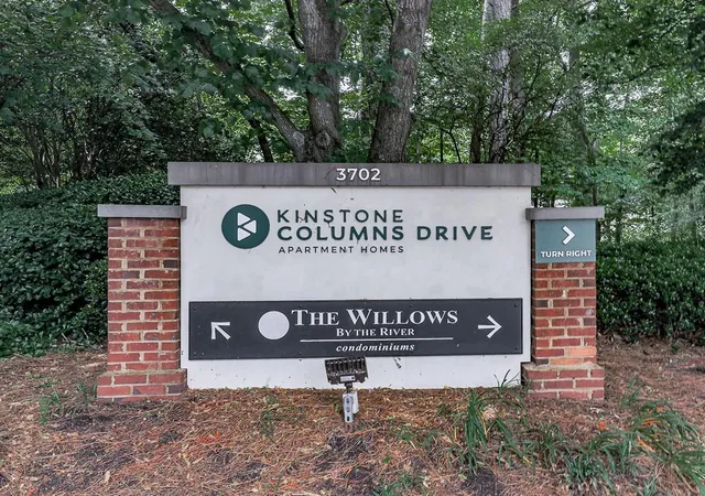 Homes for sale in Marietta, GA | 3960 Riverlook Pkwy Se #102, Marietta, GA 30067 | MLS# 7768144