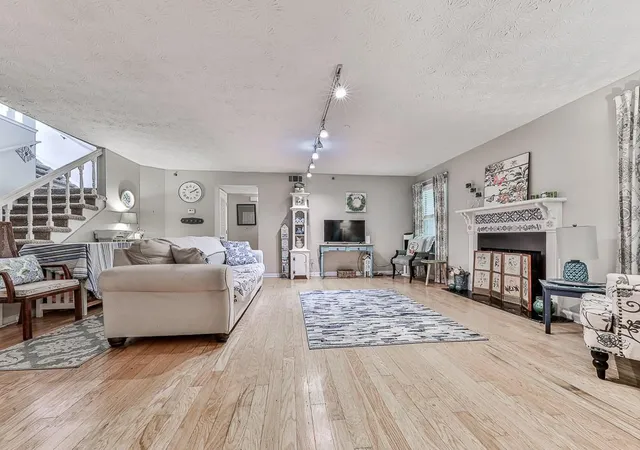 Homes for sale in Marietta, GA | 3960 Riverlook Pkwy Se #102, Marietta, GA 30067 | MLS# 7768144