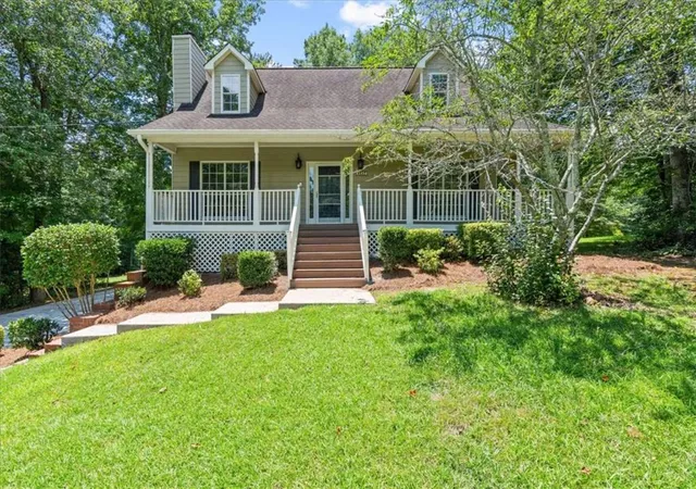 Homes for sale in Winston, GA | 8627 Foxridge Dr, Winston, GA 30187 | MLS# 7802395