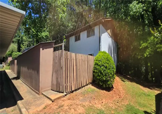5th image of 673 Garden Walk Dr, Stone Mountain, GA 30083 | MLS# 7770819