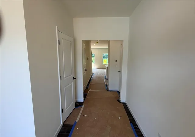 2nd image of 323 Rolling Green Rd, Adairsville, GA 30103 | MLS# 7818541