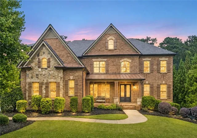 Photo 1 of Sale Pending at 16550 Quayside Dr, Alpharetta, GA 30004 | MLS# 7777019 | Listing updated on 2026-09-01