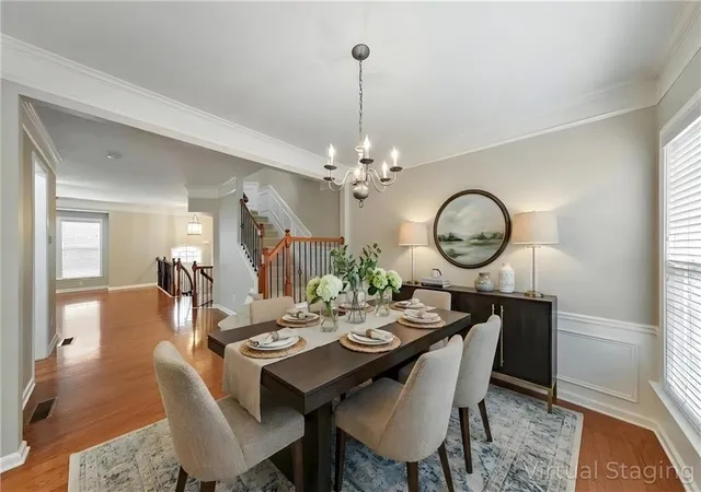 3rd image of 3363 Cumberland Clb Dr, Atlanta, GA 30339