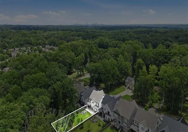 2nd image of 3564 S Sherwood Rd Se, Smyrna, GA 30082 | MLS# 7816494