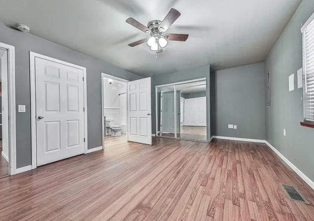 Photo 4 of Sale Pending at 424 Shamrock Dr, Dalton, GA 30721 | MLS# 7751098 | Listing updated on 2026-08-31