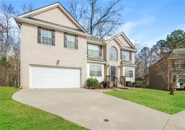 3rd image of 4504 Warren Mill Trl, Ellenwood, GA 30294 | MLS# 7679070