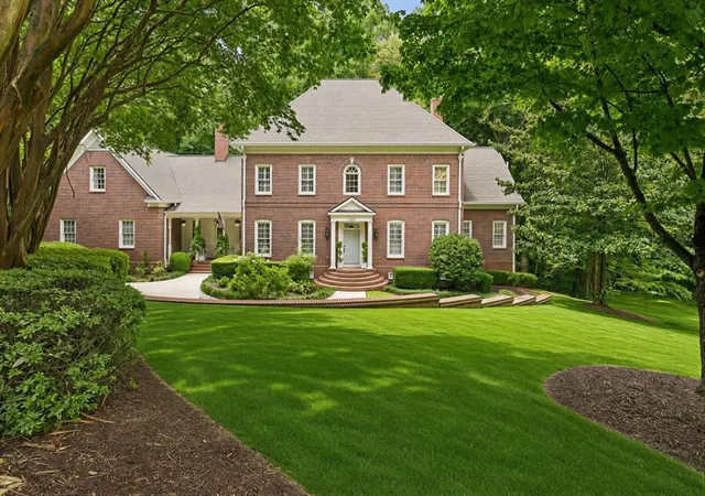 Photo 1 of Single family home for sale at 553 Bryn Mawr Ln Nw, Atlanta, GA 30327 | MLS# 7829004 | Listing updated on 2026-09-01