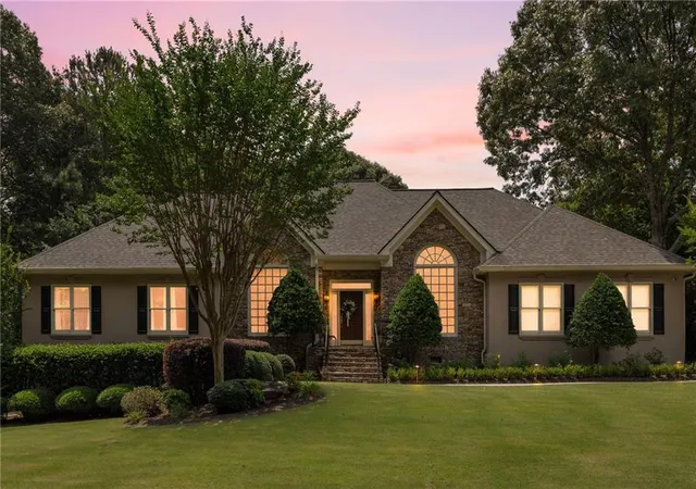 Photo 3 of Single family home for sale at 1540 Winding Crk Cir, Snellville, GA 30078 | MLS# 7786308 | Listing updated on 2026-09-09
